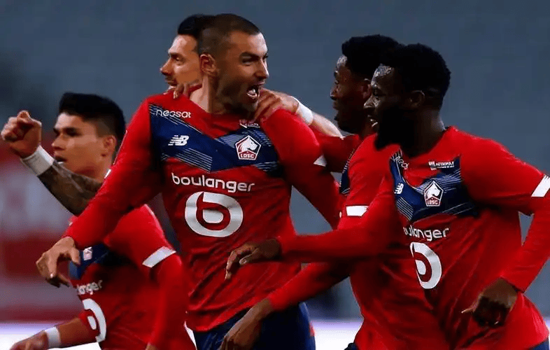 开云APP-国际比赛日突围战来临；俄克拉荷马雷霆围绕法国杯远射贴柱；更衣室稳定；赛程密集仍需轮换的简单介绍