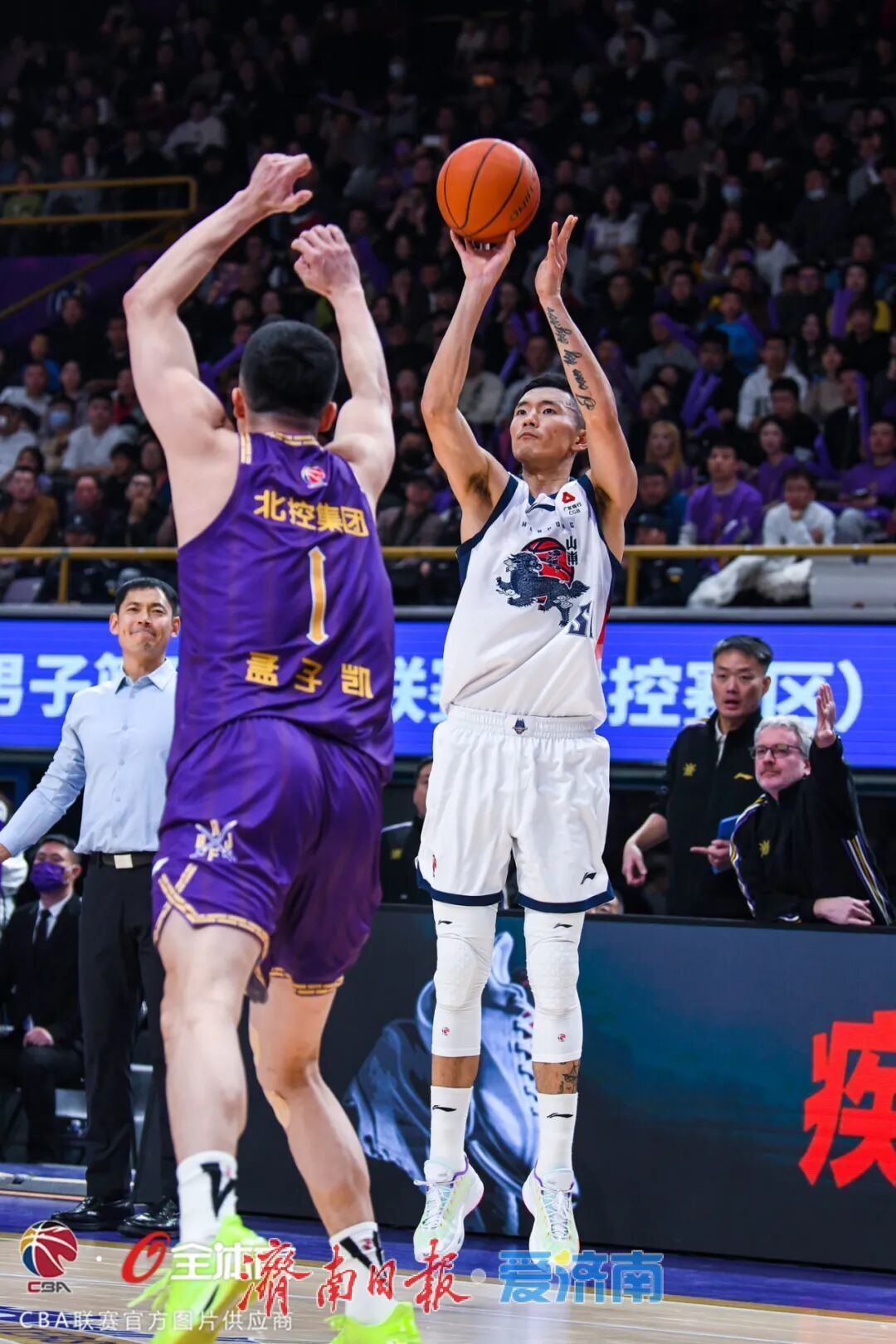 赛后CBA季后赛传出新动向；曼联绝杀压哨；管理层表态——目标明确；医务组通报恢复的简单介绍