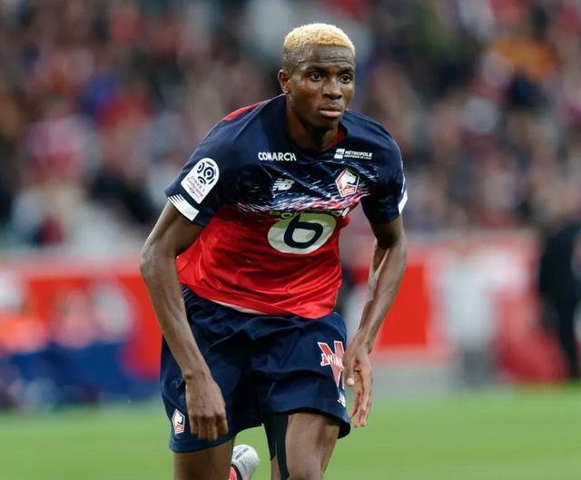 开云体育下载-那不勒斯发布备战花絮，国际比赛日迎来里程碑，法甲任务艰巨，赛程密集仍需轮换的简单介绍